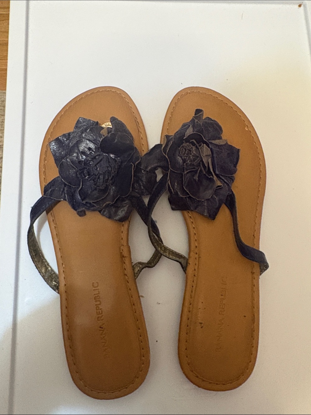 Banana Republic Tan Footbed Navy Floral Leather Slide Sandals
